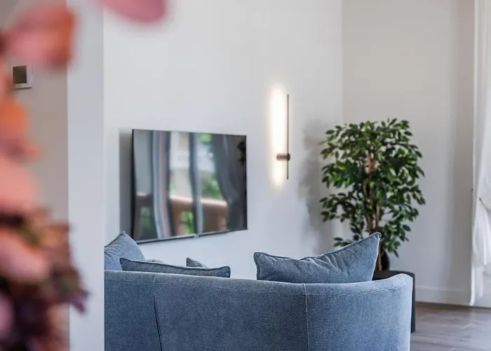 Close To The Sea - Design With Ac In Center