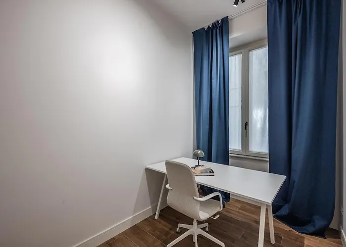 Close To The Sea - Design With Ac In Center Appartement