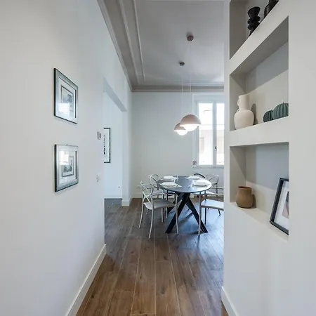 Close To The Sea - Design With Ac In Center *